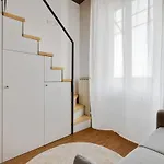Homeby, Cozy Penthouse شقة